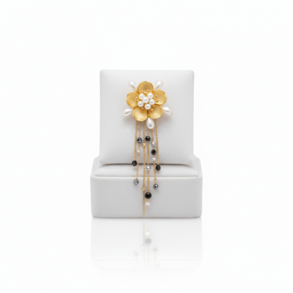 Miro Jewelry Golden brooch